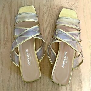 Charles David Gold sandals​​